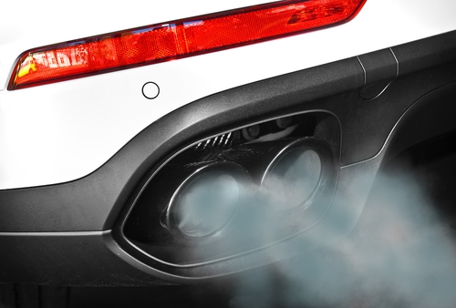 Blue exhaust colour for oil