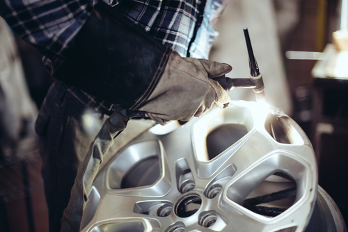 repair the damage on aluminium wheel rims