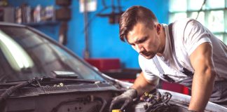 How to replace V-belt in your car? – Replacement intervals and DIY guide