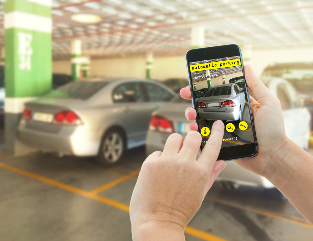 parking assistant with warning system