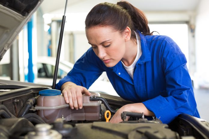 Coolant in the car – maintenance and replacement tips!