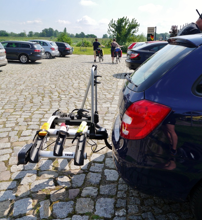 bicycle carrier as hatchback carrier