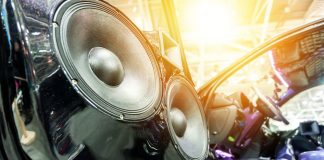 Replacing a car radio: this is how it works with installation and removal