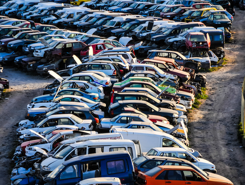 how to choose a crash car