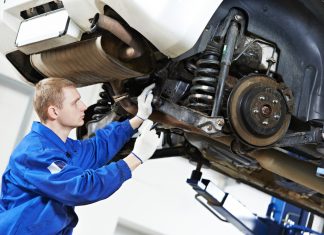 Car scrapping & recycling spare parts - If nothing's left, destruction is the only option!