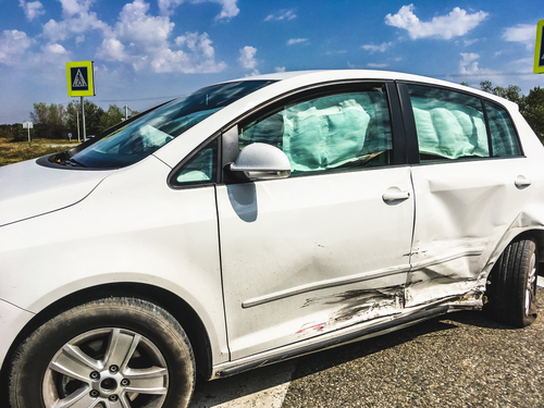 car scrapping with damaged bodywork