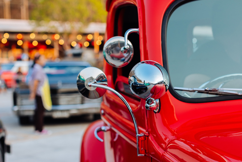Double standard of car wing mirror
