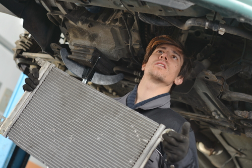 Installing a new car radiator
