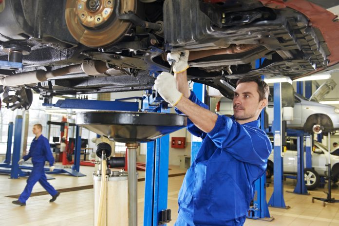 DIY replacement of the exhaust - Rumbling noises require immediate action!