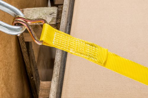Lashing straps for load securing