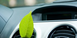 For adequate climate control in the car: DIY replacement of the pollen filter!