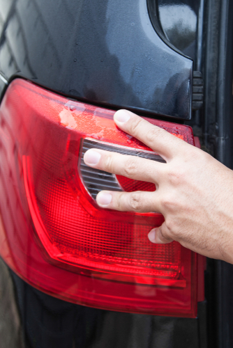 DIY replacement of rear light bulbs