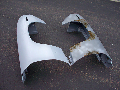 how to choose the correct colour for car wing