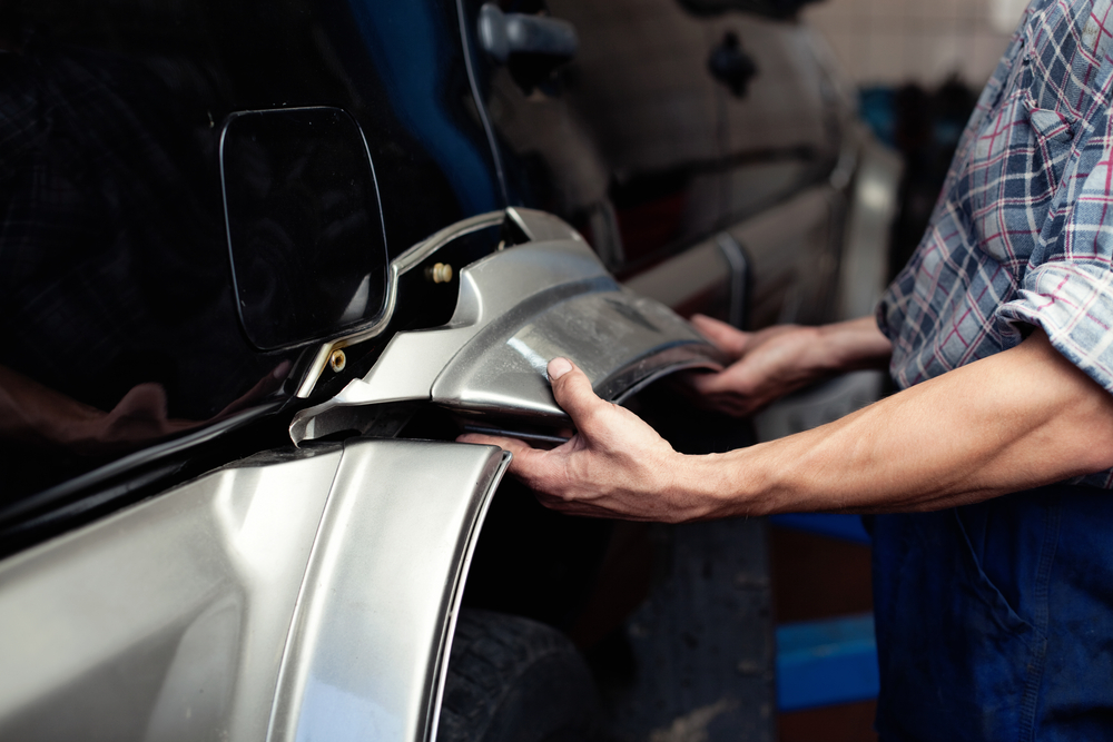 Replacing the wing step by step