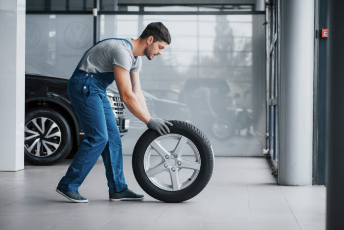 Avoiding damage – the right way to store your tyres!
