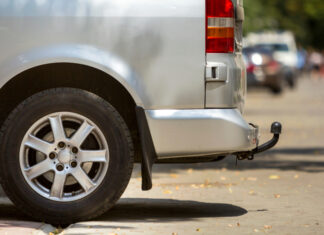 Retrofitting a towbar with wiring kit - guide