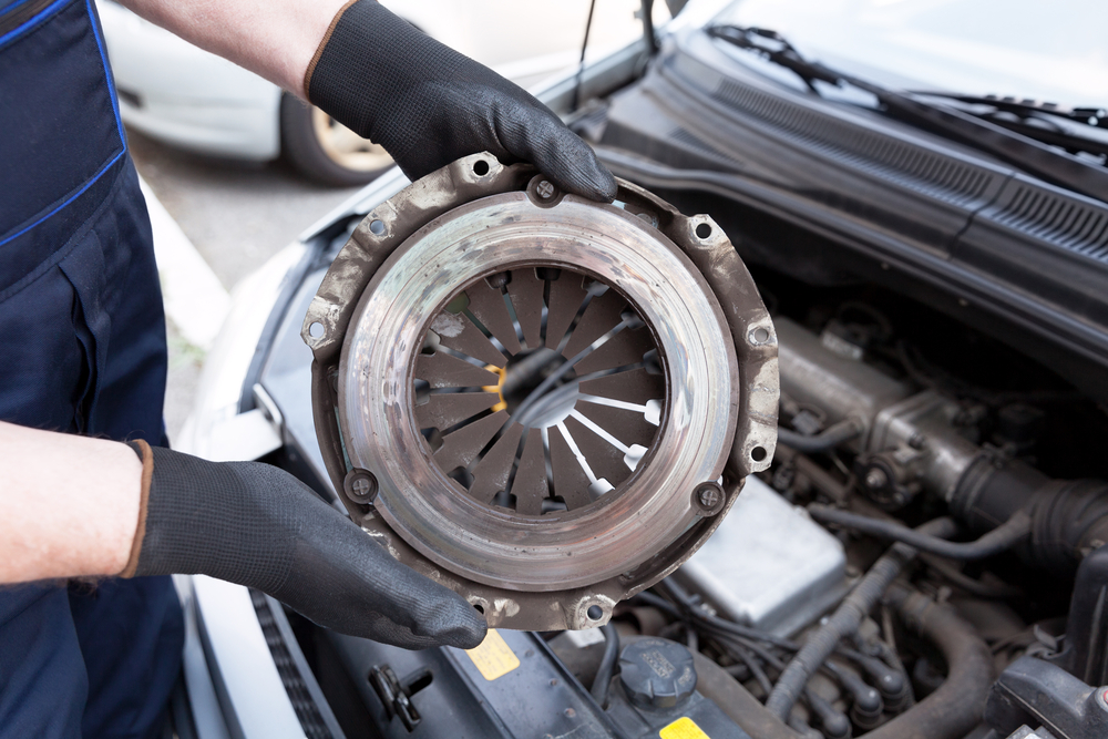 Checking the clutch