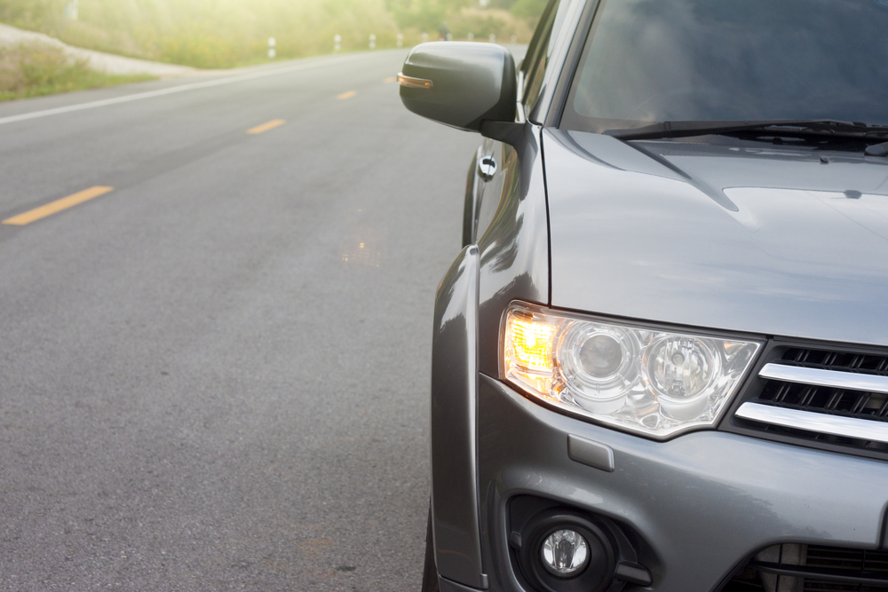 Useful, safe and compulsory: the turn signal on the car