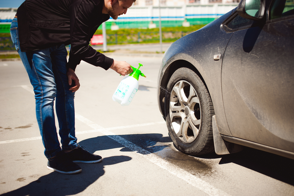 spray the wet rim with a mild rim cleaner